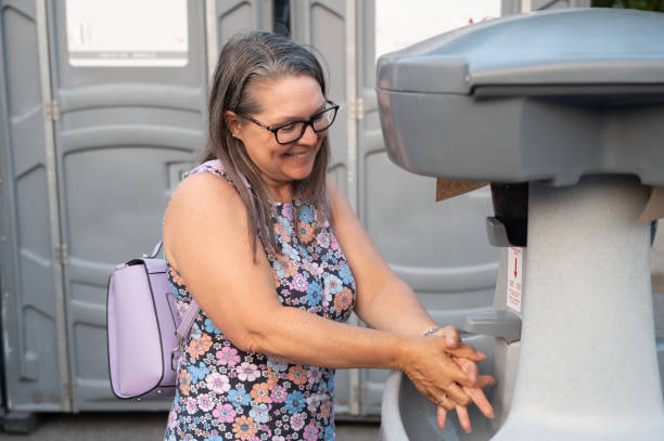 Best Best portable toilet rental  in Hasbrouck Heights, NJ
